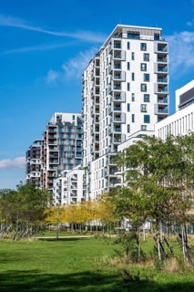 Modern residential neighbourhood along Toulouser Allee, high-rise buildings with flats and offices,