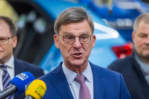 Thomas Edig, VW Sachsen Head of Human Resources, during his visit to the Volkswagen vehicle plant