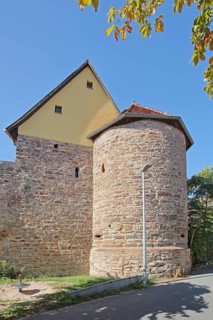 Historic defence defence tower of the former town fortifications, town wall, Höllgasse, Wiesloch,