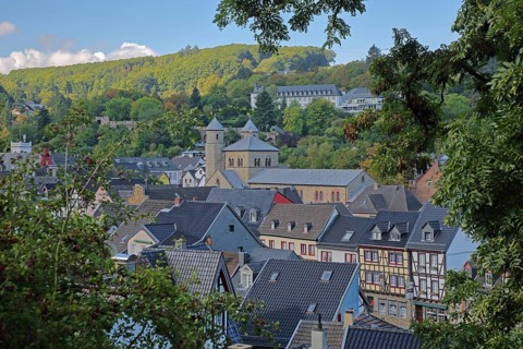 Townscape with Romanesque collegiate church of St. Chrysanthus and Daria, Bad Münstereifel,