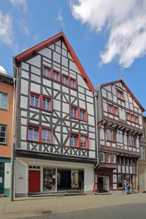 Half-timbered houses, pedestrians, Orchheimer Straße, Bad Münstereifel, Ahrgebirge, Eifel, North