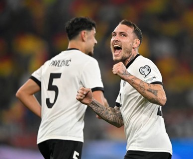 Goal celebration David Raum GER (22) Gesture Gesture Aleksandar Pavlovic GER (05) World Cup