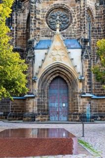 Entrance portal to Meissen Cathedral, St. Johannis and St. Donatus, Cathedral Square, Meissen,