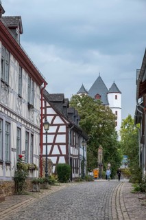 Alley in the old town centre of Eltville, Rheingau, Hesse, Germany