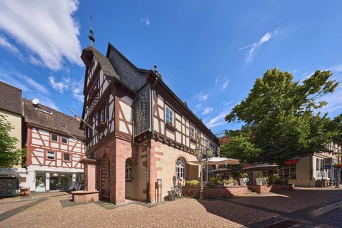Historisches Rathaus, Fachwerkhaus, Altes Rathaus Café Hofheim am Taunus, Außenbereich mit