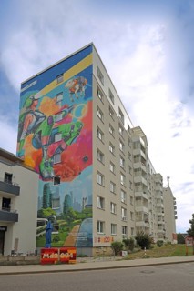 Mural md2094 by Gordon Motsch 2024, graffiti, street art, solar punk, future, futuristic, science