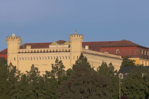Administration building of the Oberpräsidialgebäude am Wasserstraßen- und Schifffahrtsamt built in