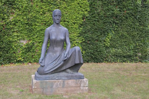 Sculpture Mother Earth by Fritz Cremer 1951, seated female figure, bronze sculpture, life-size,