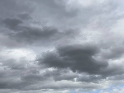 Closed cloud cover of nimbostratus clouds Rain clouds, international