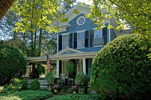 Old wooden house built in 1850, Belvidere, a town in Warren County, New Jersey, USA