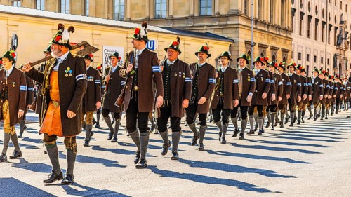 Historical group Schmied von Kochel from Munich, traditional traditional costume and marksmen