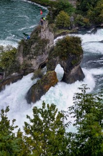 Tourists, visitors, on viewing platform, rock, middle rock, Rhine Falls Schaffhausen, waterfall,