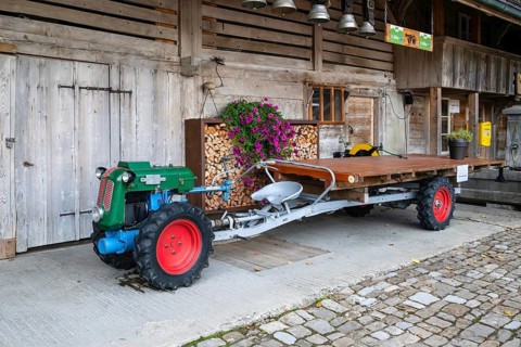 Single-axle trailer with loader wagon, Schangnau, Switzerland