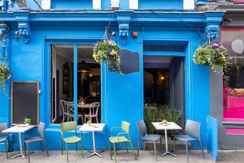 Edinburgh, Scotland. Victoria street cafes near Royal Mile in historic center old town