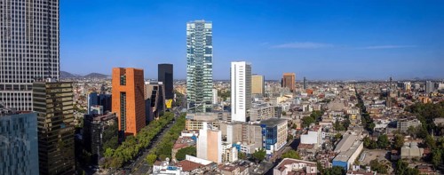 Mexico City Financial Center buildings, banks, and businesses close to Paseo De Reforma