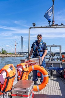 Multi-purpose boat of the THW during a training trip on the Rhine, Medienhafen in Düsseldorf, of