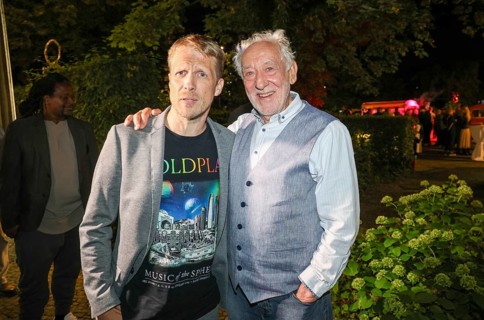 Oliver Pocher and Dieter Hallervorden at the premiere of the play 'Der eingebildet Kranke' and