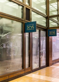 Interior design commercial property, partially vacant Shopping Quartier 205 in Friedrichstrasse and