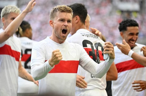 Goal celebration Maximilian Mittelstädt VfB Stuttgart (07) Gesture Gesture Bundesliga, MHPArena,