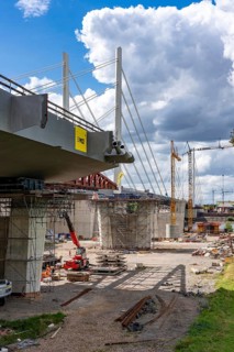New construction of the second motorway bridge Neuenkamp of the A40, over the Rhine near Duisburg,