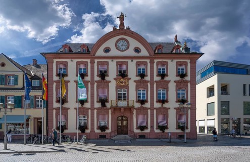 Town hall with golden coat of arms and lion figure, built in 1780, Hauptstrasse, Offenburg,