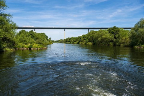 Motorway bridge A 52 over the Ruhr, from below, Mülheim an der Ruhr, Rurgebiet, North