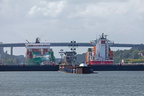 Holtenau High Bridges, ships, lock, Kiel Canal, Kiel, Schleswig-Holstein, Germany