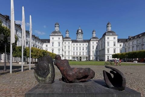 Schloss Bensberg, Althoff Grandhotel Schloss Bensberg, luxury hotel, sculpture Krieger by Markus
