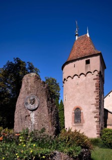 War memorial Monument Gyss, memorial commemorating the inhabitants of Obernai who died in the