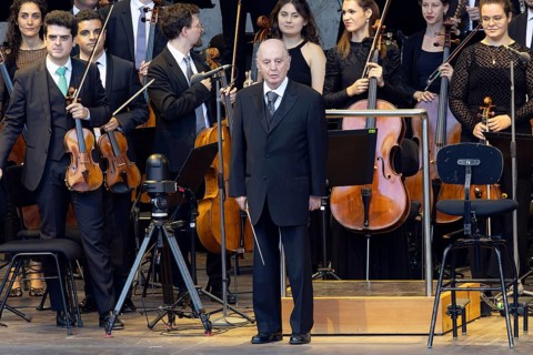 Daniel Barenboim, Conductor, West-Eastern Divan Orchestra - Daniel Barenboim and Lang Lang,