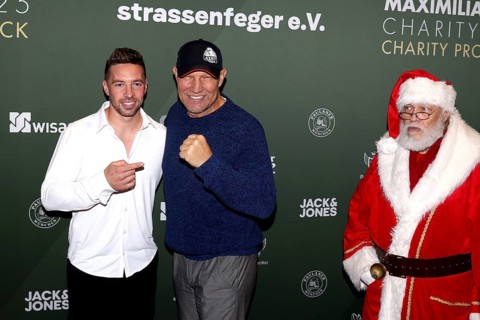 Ramon Roselly, Axel Schulz. Charity Celebrity Pack 2025 campaign for street sweeps e.V. at Bikini