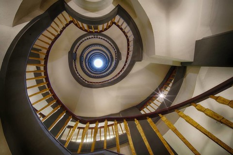 Interior view, staircase, round, Messberghof office building, also Ballinhaus, Free and Hanseatic