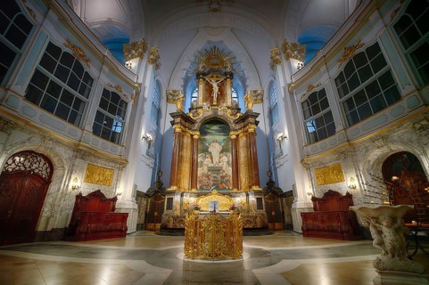 Interior view, celebration altar, choir, altar, main evangelical church of St. Michaelis, Michel