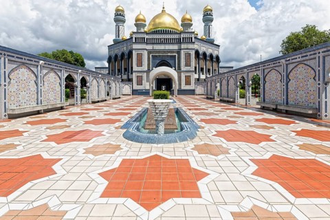 Jame' Asr Hassanil Bolkiah Mosque, Bandar Seri Begawan, Brunei