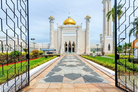 Masjid Omar Ali Saifuddien Mosque, Bandar Seri Begawan, Brunei