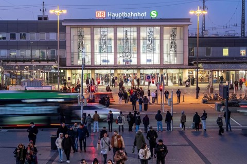 Dortmund Central Station, Station Building, Station Foreground, Pedestrian Crossing at Königswall