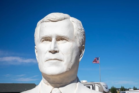 Hermosa, South Dakota - The 20-foot-tall head of President George W. Bush, crafted by artist David