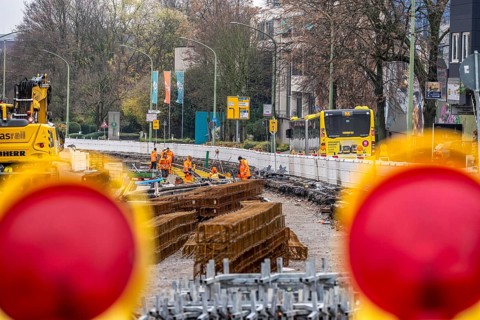 Large-scale construction site in the city center of Essen, Herkulesstraße, the construction of new