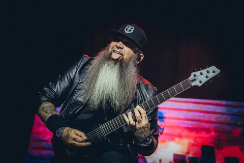 Guitarist Bary Stock from Three Days Grace live on tour 25 at Berlin's Tempodrom on 19.11.2025