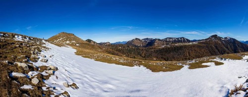 Snowfield on the Trattberg Alm with a view of the Osterhorn Group, Salzkammergut, Salzburg, Austria