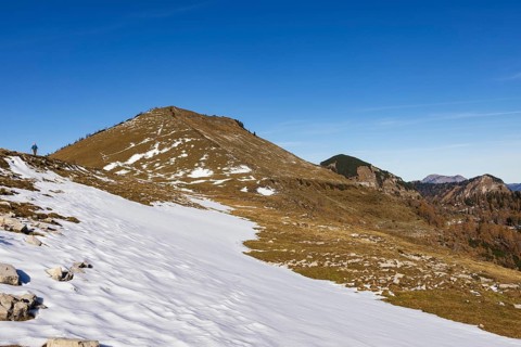 Snowfield on the Trattberg Alm with Hoher First, Osterhorn Group, Salzkammergut, Province of