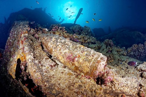Grenade, bullet for heavy gun, British, in shipwreck, wreck, steamship SS Thistlegorm, ammunition