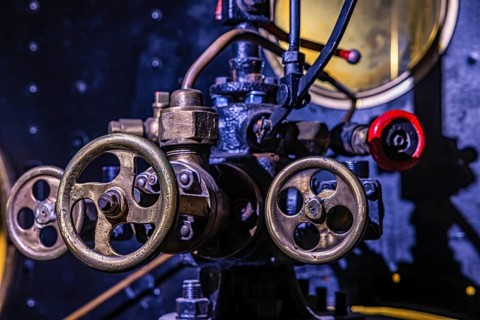 Levers and actuators in the tank car of a historic steam locomotive, Eisenbahnmuseum, Augsburg