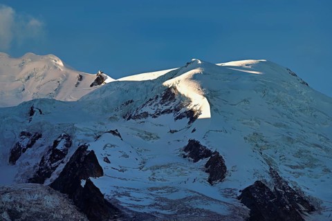 Snow-capped Dome du Goûter, Chamonix-Mont-Blanc, Haute-Savoie, France