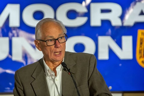 Chicago, Illinois - Teamsters for a Democratic Union (TDU) Co-Founder Ken Paff speaks at the 50th