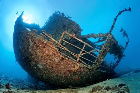 Wreck, shipwreck, Chrisoula K, also tile freighter, Greek, cargo ship, loaded with tiles, 101m