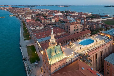 Hiltenhotel, Molino Stucky Hilton aerial view with the Giudecca Canal, Venice, Veneto, Italy