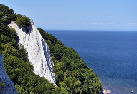 The Königsstuhl chalk cliff on Rügen, Sassnitz, Jasmund National Park, Mecklenburg-Western