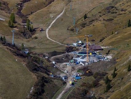 Ski slope, downhill, autumn, tourism, environmental destruction, construction site, winter sports,