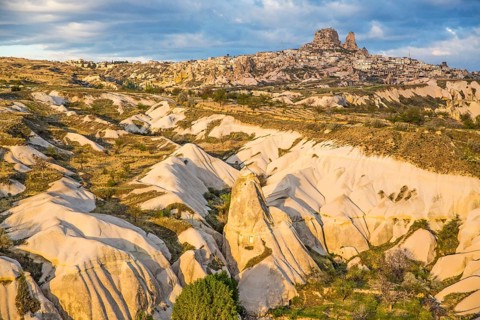 Balloon ride over fantastic tuff rock formations, Cappadocia, Turkey, Cappadocia, Turkey